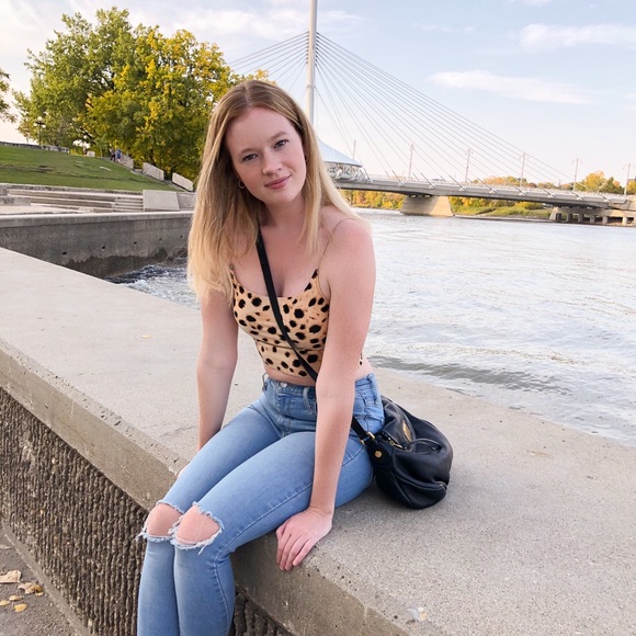 *SALE* Aritzia Leopard Print Tiny Tank - Picture 5 of 7
